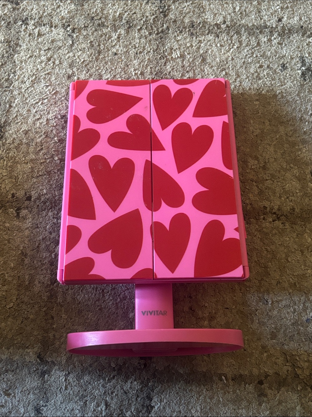 Vivitar Pink Hearts Lighted Makeup Mirror